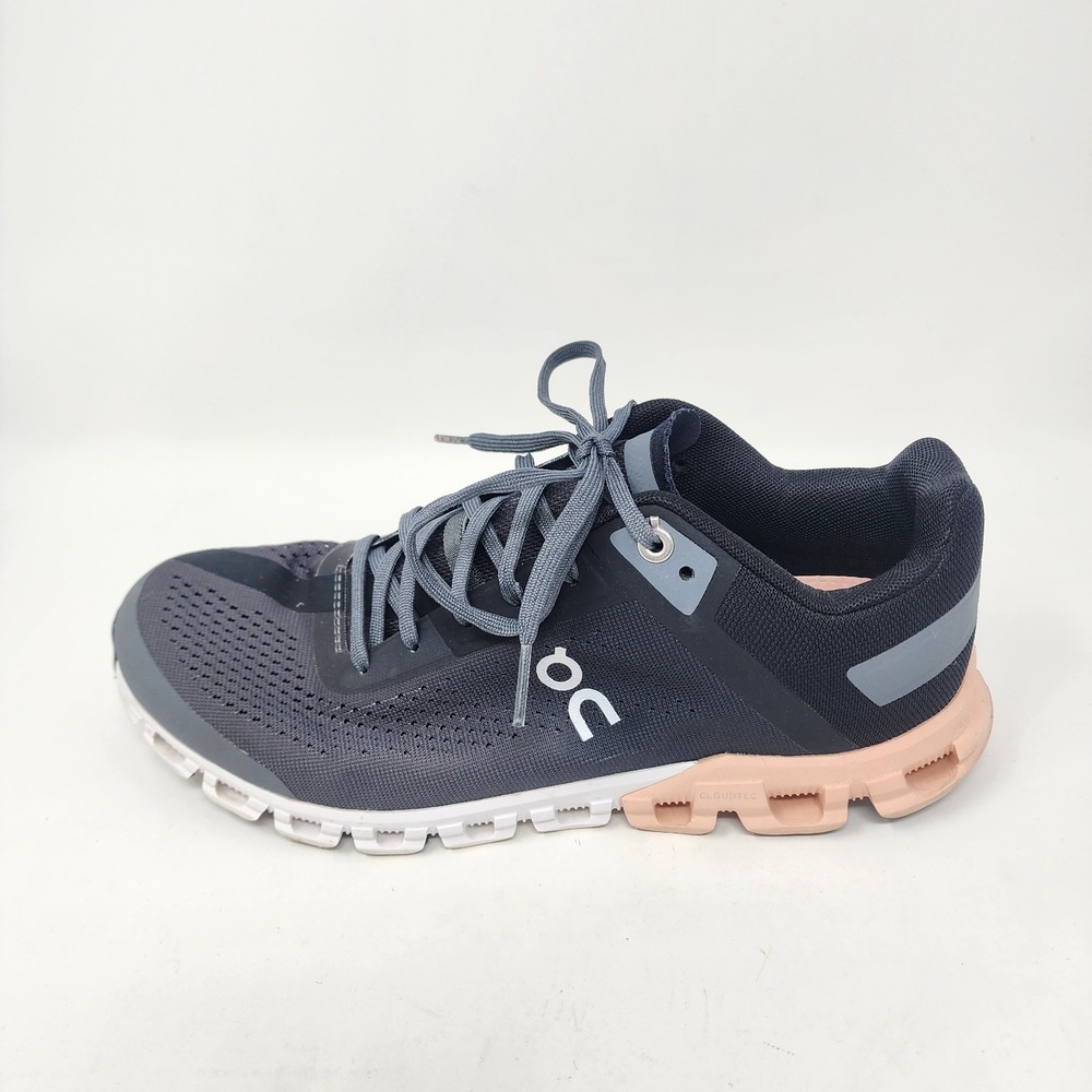 On Cloudflow Running Shoes Women's 8 Sneakers Rock Rose Colorway Comfort